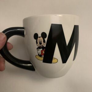 Authentic Original Disney Parks Mickey Mouse Mug Cup  16 Oz Mug